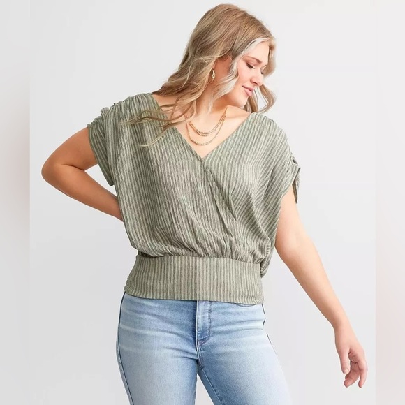 WILLOW & ROOT DOLMAN SURPLICE TOP - Picture 1 of 4